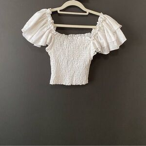 Forever 21 White Ruffle Sleeve Crop Top Size Small